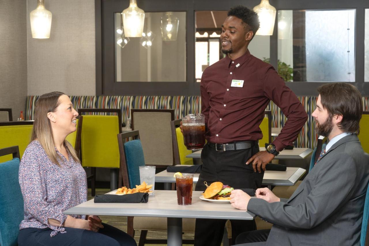 Holiday Inn Huntsville - Research Park By Ihg Екстер'єр фото
